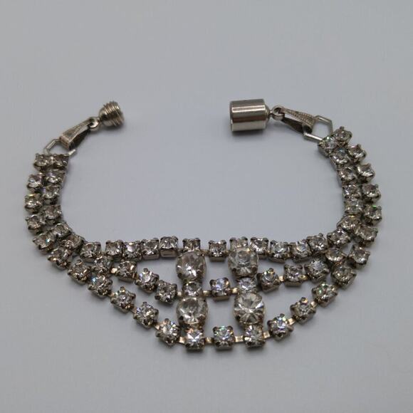 Vintage Clear Rhinestone Wedding Bracelet, Added Screw Lock Magnetic Clasp, 8 In - Picture 7 of 10
